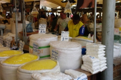 25_02_10 Belem_Mercat ver o peso 012