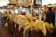 25_02_10 Belem_Mercat ver o peso 014