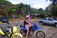 Moto llogada amb casc inclos...