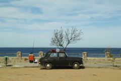 21_11.08.10 Avui no hi ha pesca pero tan se val_Piriapolis 003